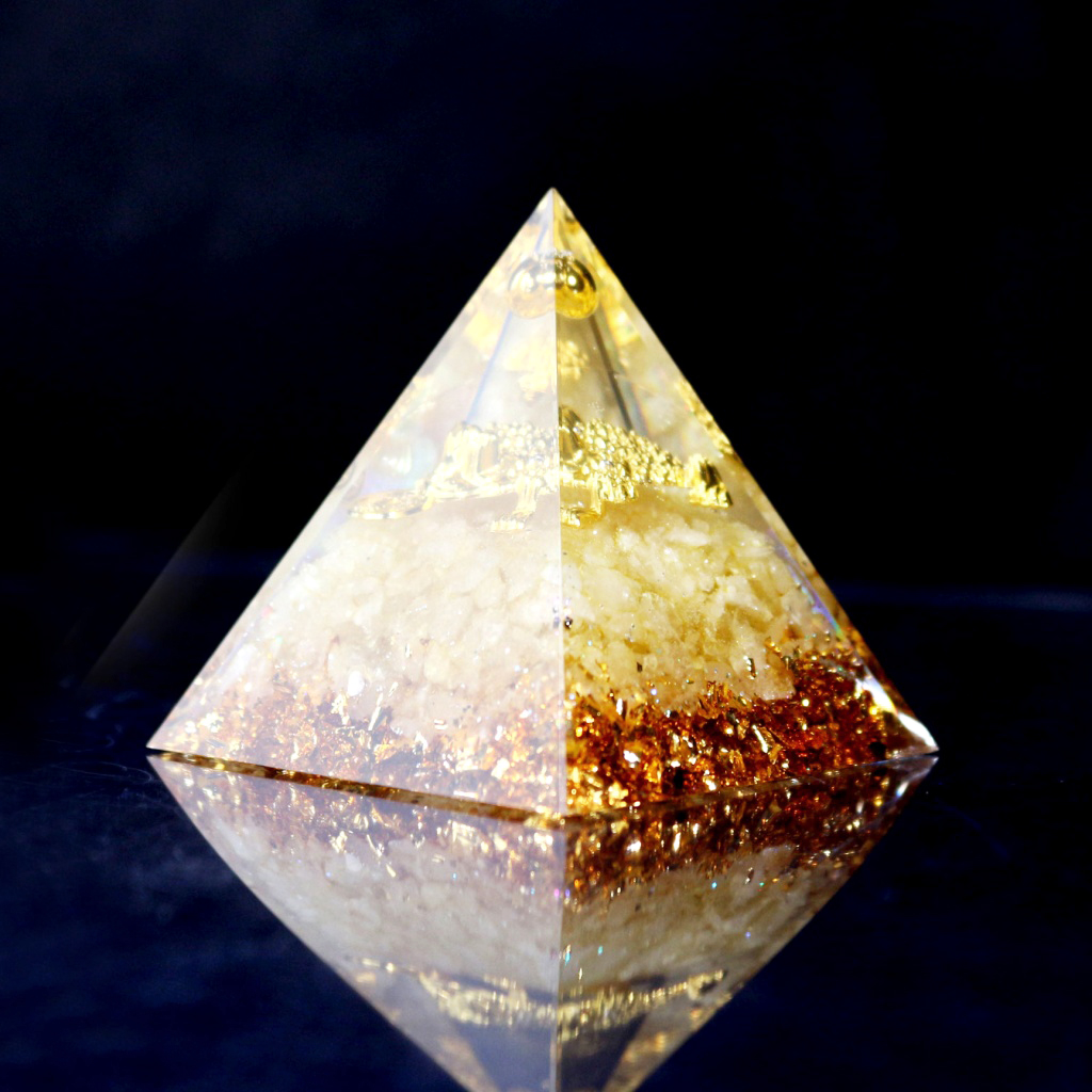 咬钱金蟾蜍奥根Golden Money Toad Orgonite
